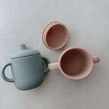 Load image into Gallery viewer, Silicone Non-Spill Sippy 6oz
